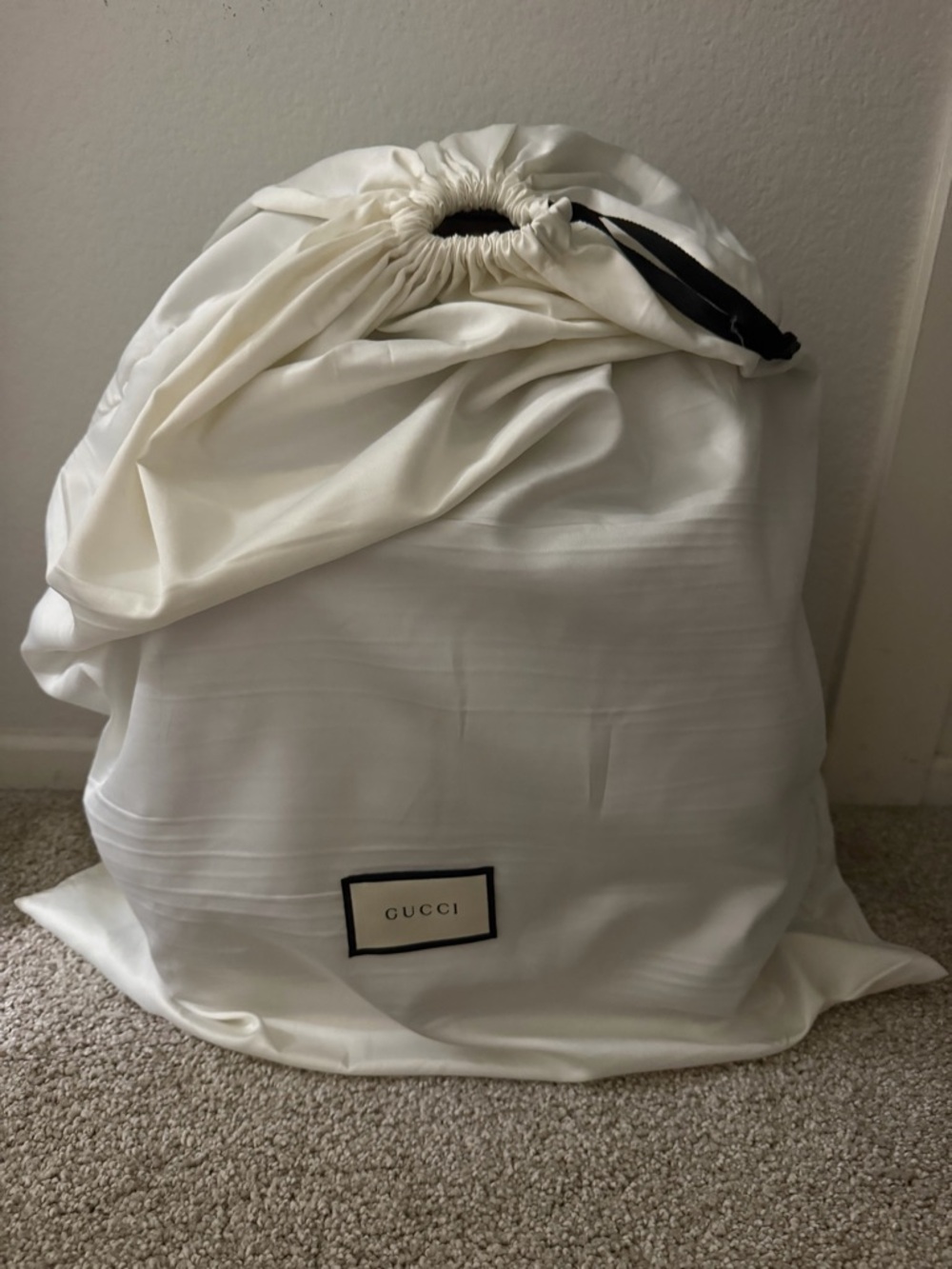Gucci Beige GG Supreme Canvas Backpack with Red & Green Web and Brown Trim - Picture 3 of 11